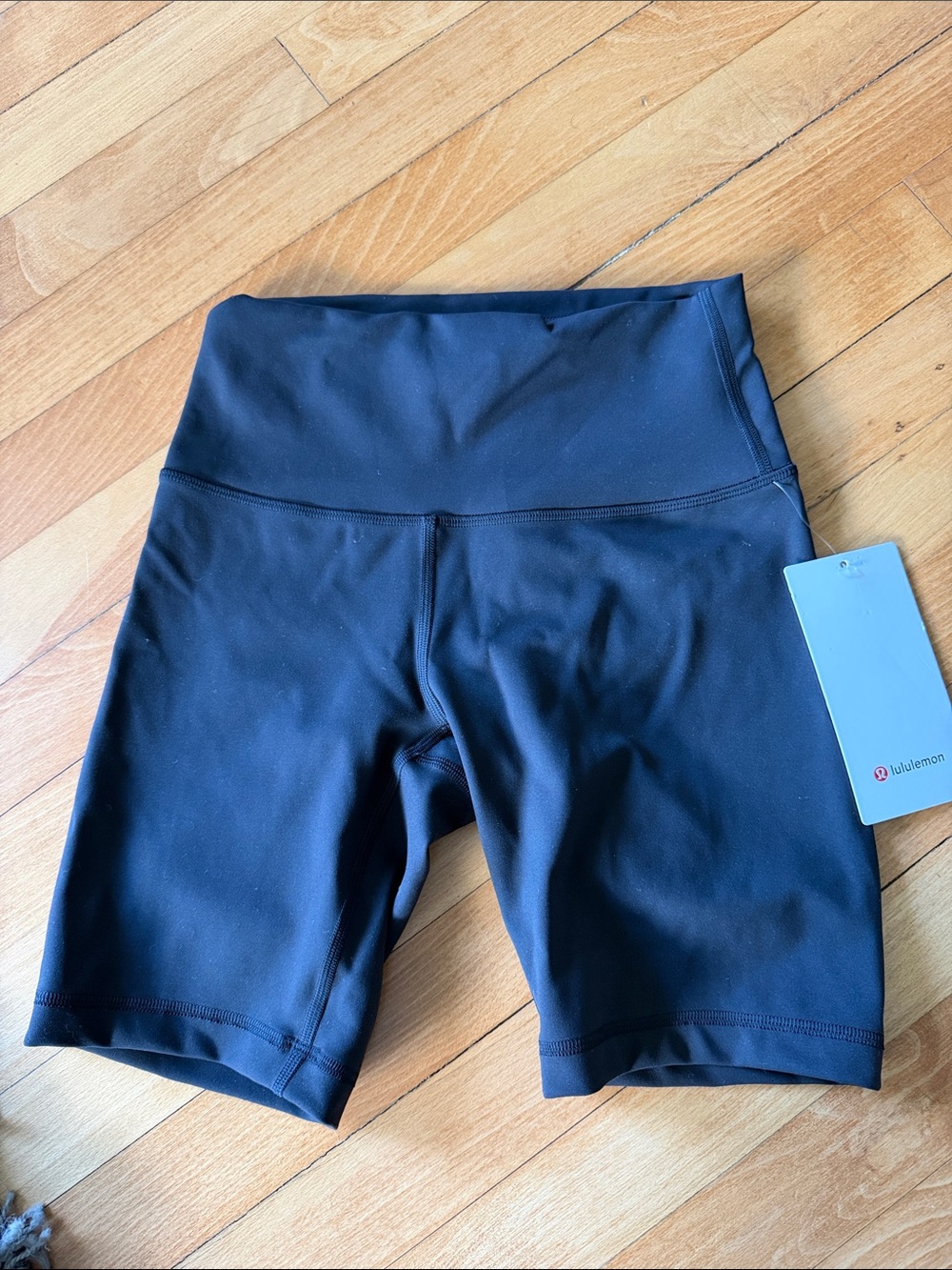 lululemon Wunder Train HR short 8”